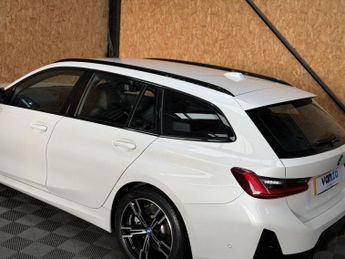 BMW 3 SERIES 2.0 330e 12kWh M Sport Touring 5dr Petrol Plug-in Hybrid Auto Eu