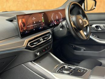 BMW 3 SERIES 2.0 330e 12kWh M Sport Touring 5dr Petrol Plug-in Hybrid Auto Eu