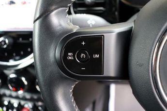 MINI HATCH 1.5 COOPER SPORT 5 DOOR