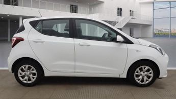 HYUNDAI I10 1.2 SE Hatchback 5dr Petrol Auto Euro 6 (87 ps)