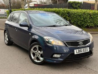 Kia Ceed 1.6 3 Hatchback 5dr Petrol Manual Euro 5 (124 bhp)