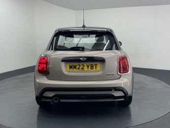 MINI HATCH 1.5 Cooper Classic Hatchback 5dr Petrol Steptronic Euro 6 (s/s) 
