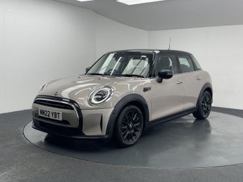 MINI HATCH 1.5 Cooper Classic Hatchback 5dr Petrol Steptronic Euro 6 (s/s) 
