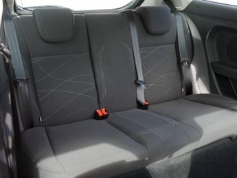 FORD FIESTA 1.25 Style Hatchback Petrol Manual 3dr - Just 20,467 Miles / 1 O