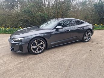 AUDI E-TRON GT 93.4kWh Saloon 4dr Electric Auto quattro (476 ps)