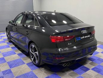 AUDI A3 1.5 TFSI CoD 35 Black Edition Saloon 4dr Petrol S Tronic Euro 6 
