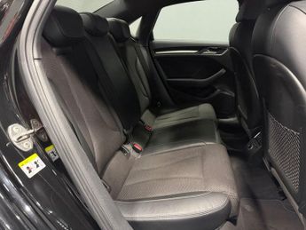 AUDI A3 1.5 TFSI CoD 35 Black Edition Saloon 4dr Petrol S Tronic Euro 6 