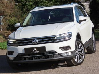 Volkswagen Tiguan 2.0 TDI BlueMotion Tech SEL DSG 4Motion Euro 6 (s/s) 5dr