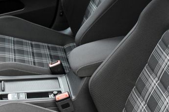 VOLKSWAGEN GOLF 2.0 GTD 5 DOOR DSG AUTO 181 BHP (EURO 6)