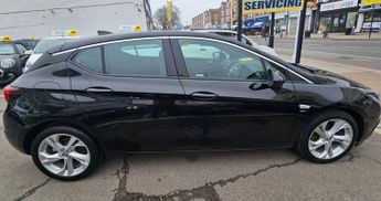 VAUXHALL ASTRA AUTOMATIC 1.4i Turbo SRi Nav Hatchback 5dr Petrol Euro 6 (s/s) (