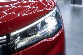 VOLKSWAGEN TIGUAN 2.0 TDI R-Line SUV 5dr Diesel DSG Euro 6 (s/s) (150 ps)