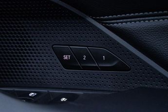 BMW 4 SERIES 2.0 420i M Sport Convertible 2dr Petrol Auto Euro 6 (s/s) (184 p