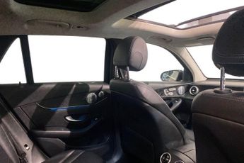 MERCEDES-BENZ GLC 2.1 GLC220d Sport (Premium Plus) SUV 5dr Diesel G-Tronic 4MATIC 