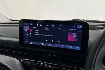 FIAT 500E 42kWh Icon Hatchback 3dr Electric Auto (118 ps) Android Auto / A