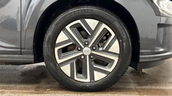 HYUNDAI KONA 64kWh Ultimate SUV 5dr Electric Auto (10.5kW Charger) (204 ps)