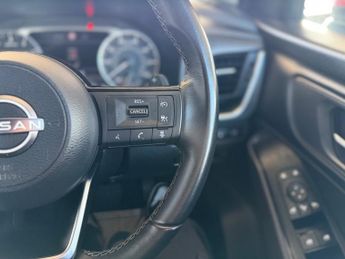 NISSAN QASHQAI 1.3 DIG-T MHEV Acenta Premium SUV 5dr Petrol Hybrid XTRON Euro 6