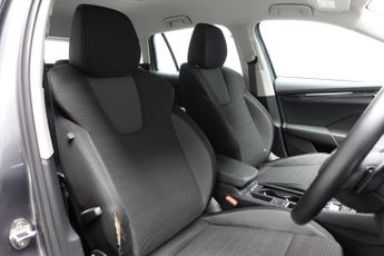 SKODA OCTAVIA 2.0 TDI SE Technology Estate 5dr Diesel DSG Euro 6 (s/s) (116 ps