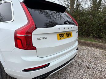 VOLVO XC90 2.0 D5 PowerPulse R-Design SUV 5dr Diesel Auto 4WD Euro 6 (s/s) 