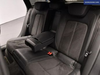 AUDI A6 AVANT 2.0 TDI 40 S line Estate 5dr Diesel S Tronic Euro 6 (s/s) (204 p