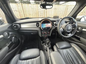 MINI HATCH 1.5 Cooper Exclusive Hatchback 5dr Petrol Steptronic Euro 6 (s/s