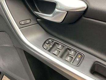 VOLVO S60 2.0 T4 SE Nav Saloon 4dr Petrol Auto Euro 6 (s/s) (190 ps)