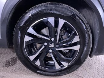 PEUGEOT E-2008 50kWh Allure Premium + SUV 5dr Electric Auto (7kW Charger) (136 