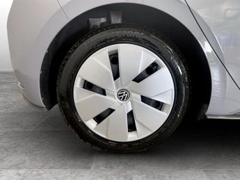 VOLKSWAGEN ID.3 Pro 58kWh Life Hatchback 5dr Electric Auto (145 ps)