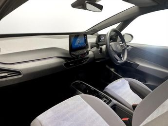 VOLKSWAGEN ID.3 Pro 58kWh Life Hatchback 5dr Electric Auto (145 ps)