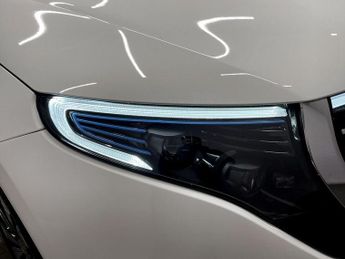 MERCEDES-BENZ EQC EQC 400 80kWh Sport SUV 5dr Electric Auto 4MATIC (408 ps)