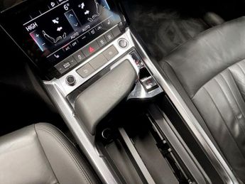 AUDI E-TRON 50 Technik SUV 5dr Electric Auto quattro 71.2kWh (313 ps)