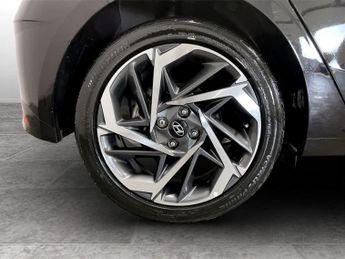 HYUNDAI I20 1.0 T-GDi MHEV Premium Hatchback 5dr Petrol Hybrid DCT Euro 6 (s