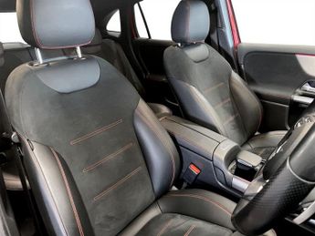 MERCEDES-BENZ EQA EQA 250 66.5kWh AMG Line SUV 5dr Electric Auto (190 ps)