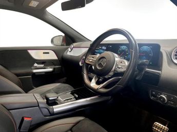 MERCEDES-BENZ EQA EQA 250 66.5kWh AMG Line SUV 5dr Electric Auto (190 ps)