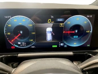 MERCEDES-BENZ EQA EQA 250 66.5kWh AMG Line SUV 5dr Electric Auto (190 ps)