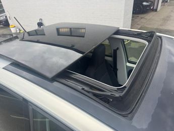 SKODA CITIGO 1.0 MPI Elegance Hatchback 5dr Petrol ASG Euro 5 (75 ps)