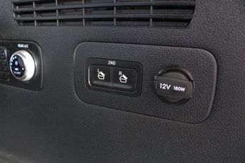 HYUNDAI SANTA FE 2.2L CRDI PREMIUM SE 4WD 5d AUTO 197 BHP