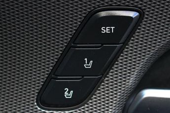 HYUNDAI SANTA FE 2.2L CRDI PREMIUM SE 4WD 5d AUTO 197 BHP