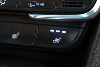 HYUNDAI SANTA FE 2.2L CRDI PREMIUM SE 4WD 5d AUTO 197 BHP