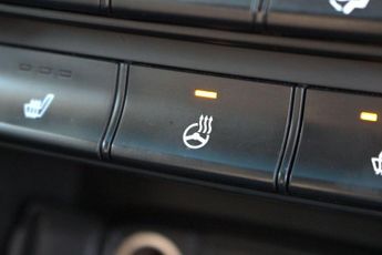 HYUNDAI SANTA FE 2.2L CRDI PREMIUM SE 4WD 5d AUTO 197 BHP