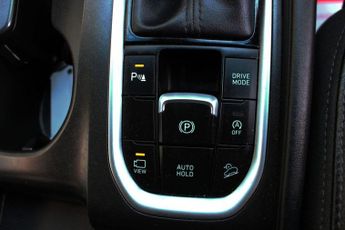 HYUNDAI SANTA FE 2.2L CRDI PREMIUM SE 4WD 5d AUTO 197 BHP
