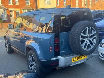 LAND ROVER DEFENDER 2.0 Si4 SE SUV 5dr Petrol Auto 4WD Euro 6 (s/s) (300 ps)