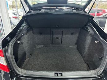 SKODA OCTAVIA 2.0 TDI vRS Hatchback 5dr Diesel DSG Euro 6 (s/s) (SNav) (184 ps