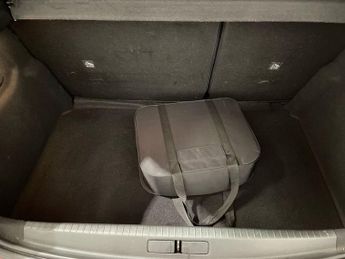 VAUXHALL Corsa Electric 50kWh SRi Nav Premium Hatchback 5dr Electric Auto (7.4Kw Charger