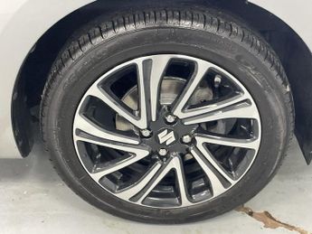 SUZUKI SWIFT 1.2 Dualjet MHEV SZ-L Hatchback 5dr Petrol Hybrid Manual Euro 6 