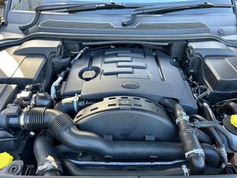 LAND ROVER RANGE ROVER SPORT 3.0 SD V6 HSE Black SUV 5dr Diesel Auto 4WD Euro 5 (255 bhp)-1 O
