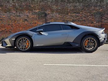 LAMBORGHINI HURACAN 5.2 V10 Sterrato Coupe 2dr Petrol LDF 4WD Euro 6 (s/s) (610 ps)