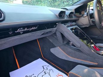 LAMBORGHINI HURACAN 5.2 V10 Sterrato Coupe 2dr Petrol LDF 4WD Euro 6 (s/s) (610 ps)