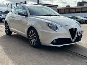 Alfa Romeo Mito 875 TB TwinAir Super Hatchback 3 door Petrol Manual Euro 6 in WH
