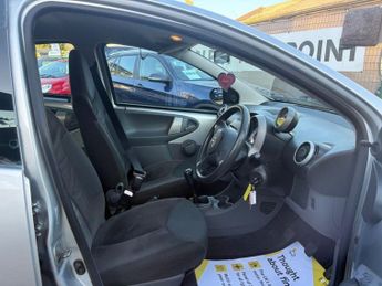 CITROEN C1 1.0i Rhythm Hatchback 5dr Petrol Manual Euro 4 (67 ps)