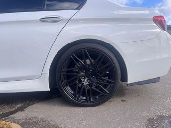 BMW 5 SERIES 3.0 535d M Sport Saloon 4dr Diesel Auto Euro 6 (s/s) (313 ps)